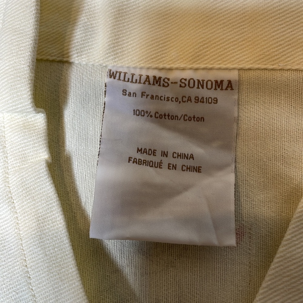 Williams Sonoma Kids Football Aprons NWT - Picture 3 of 6